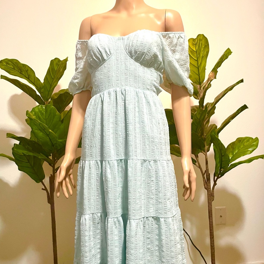 Chic Mint Crisscross Back Dress